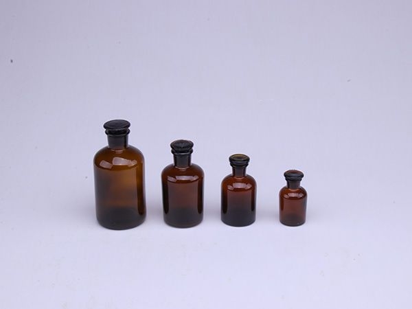細(xì)口瓶（茶色）